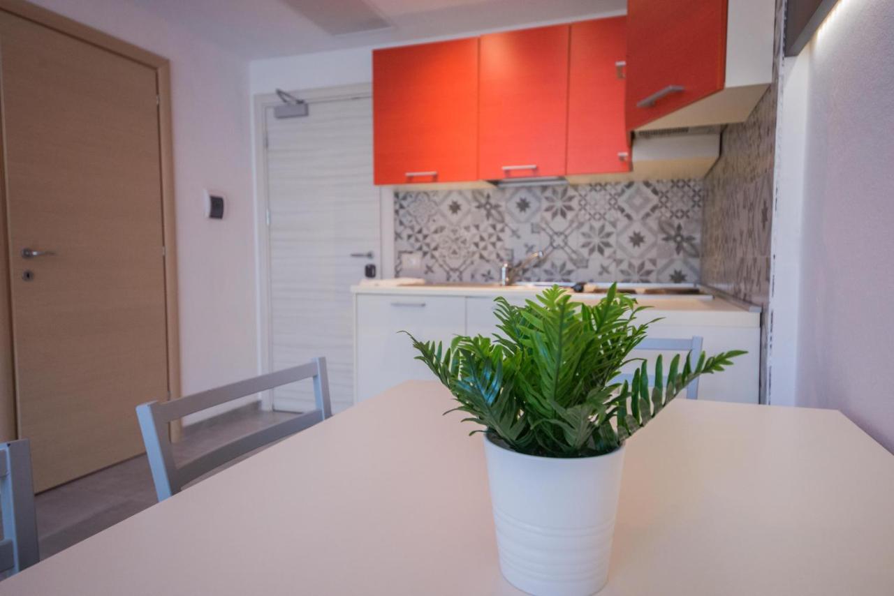 Residence Cristine Riva del Garda Exterior photo