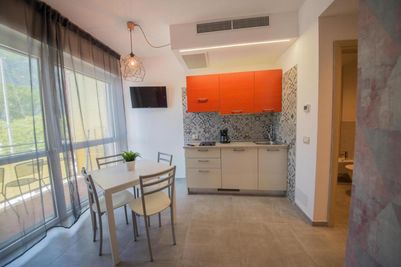 Residence Cristine Riva del Garda Exterior photo