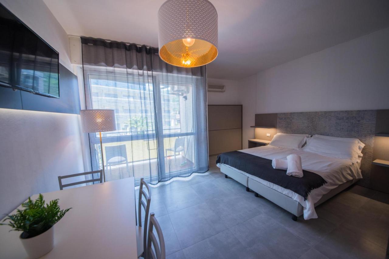 Residence Cristine Riva del Garda Exterior photo